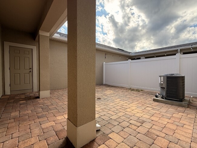 Building Photo - 8398 Iron Mountain Trail