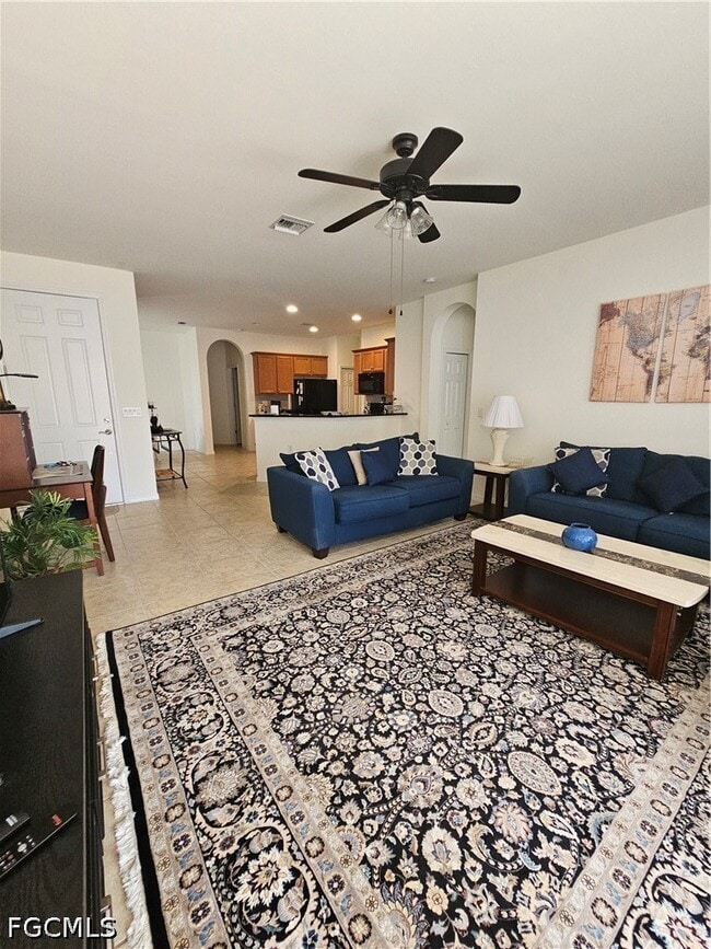 Building Photo - 10457 Materita Dr