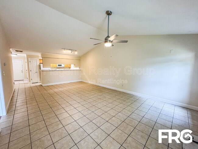 Building Photo - 149 Emily Dr