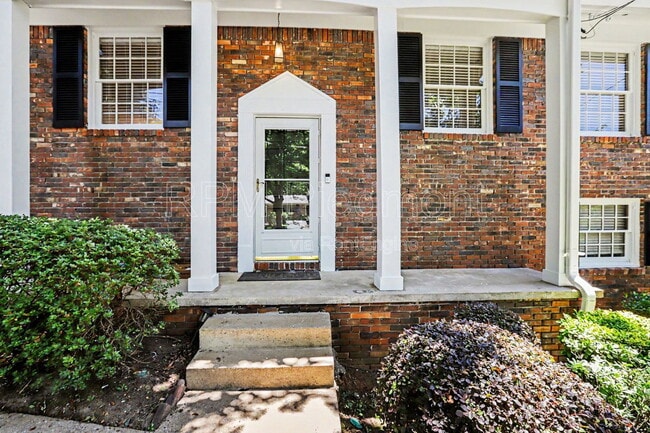 Building Photo - 2931 Appling Cir