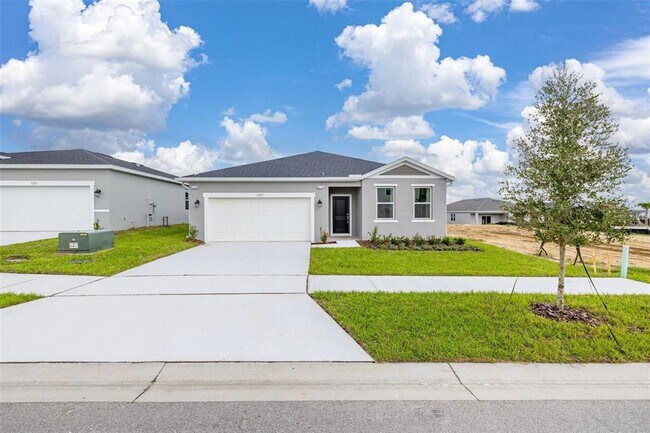 Building Photo - 1267 Normandy Dr