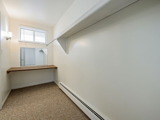 Building Photo - Easy Living in White Lake – 1 Bed with Smart Layout!