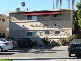 FRONT FACADE - 3545 Jasmine Ave