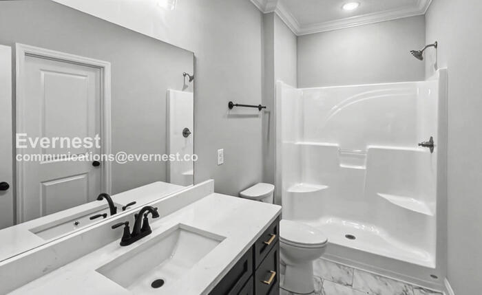 Building Photo - 4898 Fannon Dr