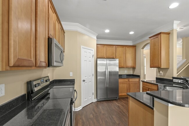 Building Photo - 363 Sanctuary Park Dr