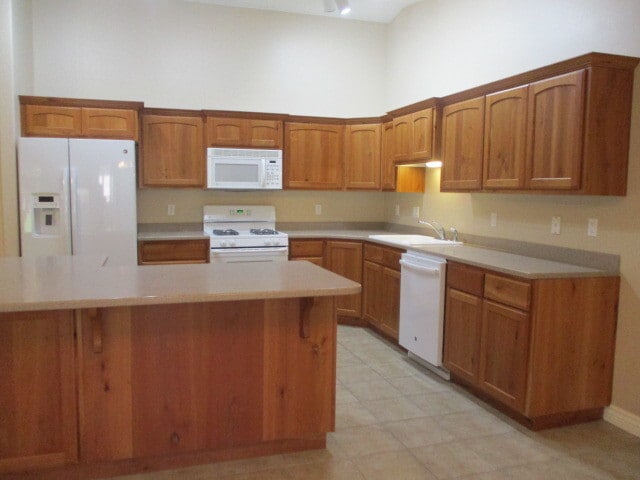 Building Photo - Move-In Discount - 3 Bedroom 2 bath in The Seasons