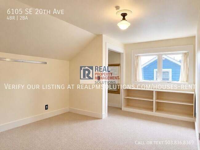 Building Photo - 6105 SE 20th Ave