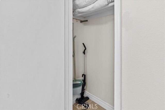 Building Photo - 1097 Bonita St