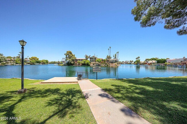 Building Photo - 5634 S Captain Kidd Ct