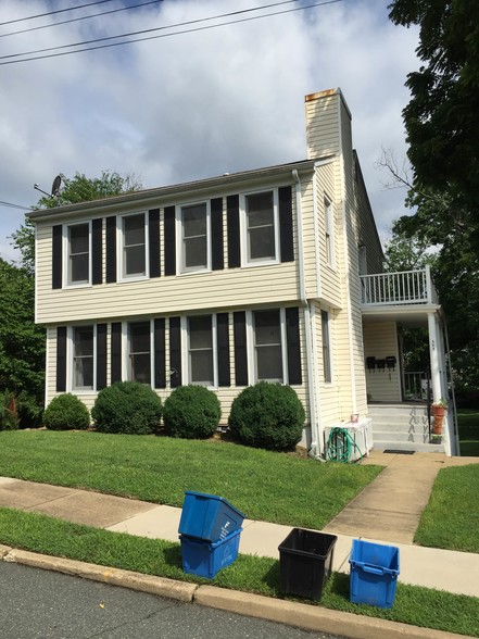 Front view - 505 Hawke St