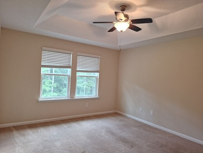 Building Photo - Townhome in Durbin Crossing