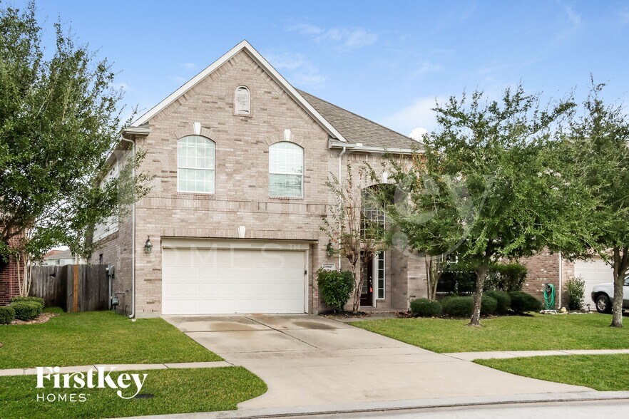 Building Photo - 19810 Valkyrie Dr