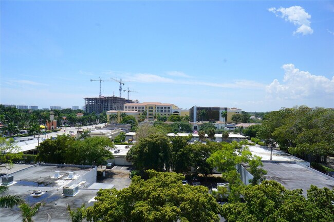 Building Photo - 233 S Federal Hwy