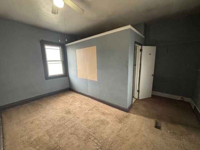 Building Photo - Spring Into Homeownership This April! Looking for a fresh start this Spring?