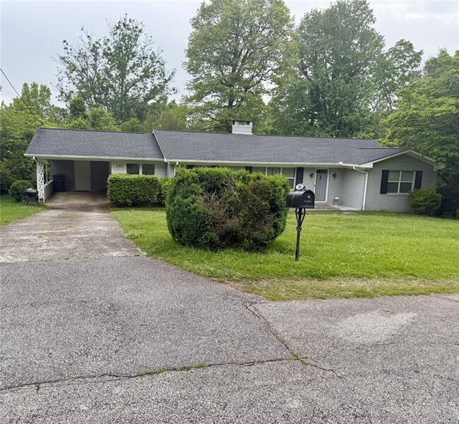 Primary Photo - 146 Huff Ave