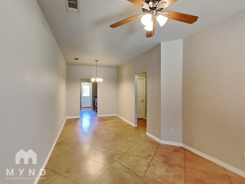 Building Photo - 236 Walnut Bend Rd