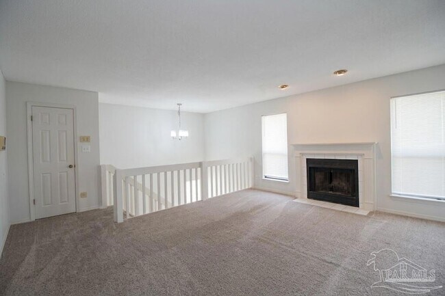 Building Photo - 7171 N 9th Ave