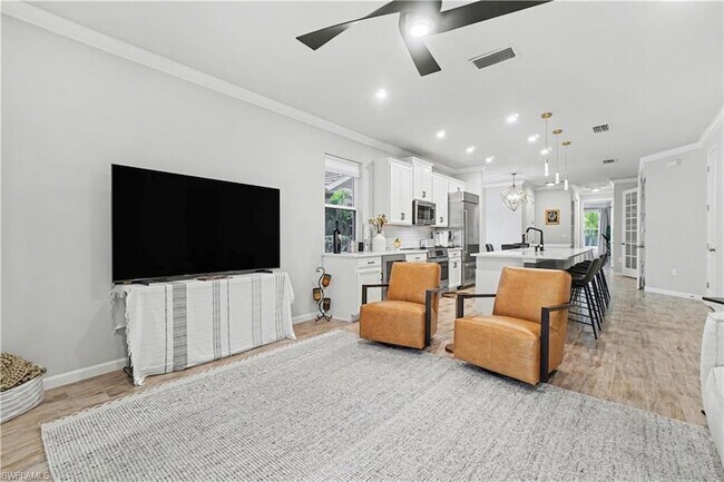 Building Photo - 4558 Arboretum Cir