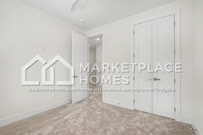 Building Photo - 3 Taverly Dr