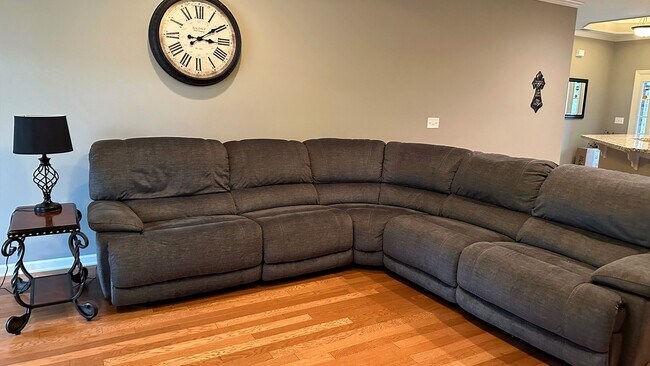 Building Photo - Large Townhouse in Stonewall Farms in Hixson