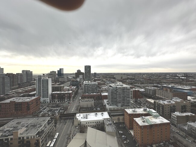 Building Photo - 1464 S Michigan Ave