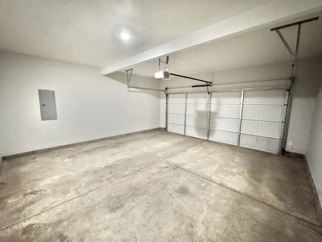 Building Photo - 11 Katie Ln