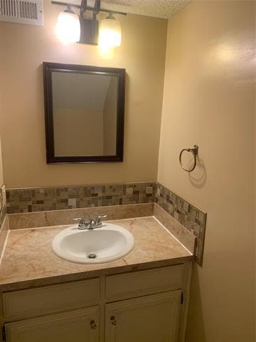Building Photo - 115 Austin Stone Dr
