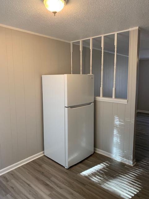 Building Photo - 749 20th St SE