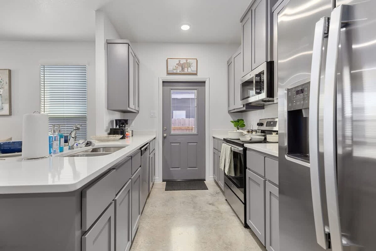 Building Photo - 101 S 50th St