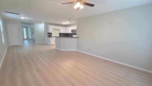 Building Photo - 4121 Mallow St
