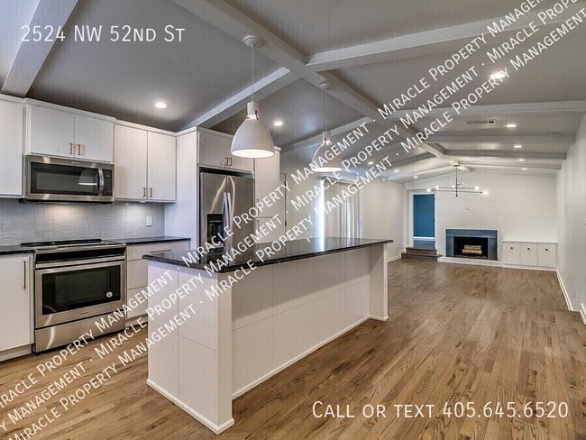 Building Photo - 2524 NW 52nd St