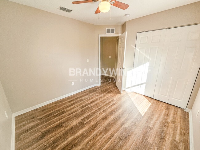 Building Photo - NEW Lower Rental Rate Leasing Special: Mar...