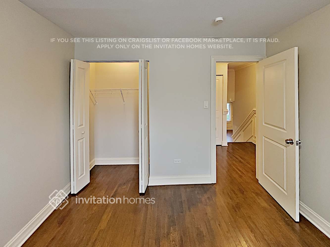 Building Photo - 7522 S Lockwood Ave