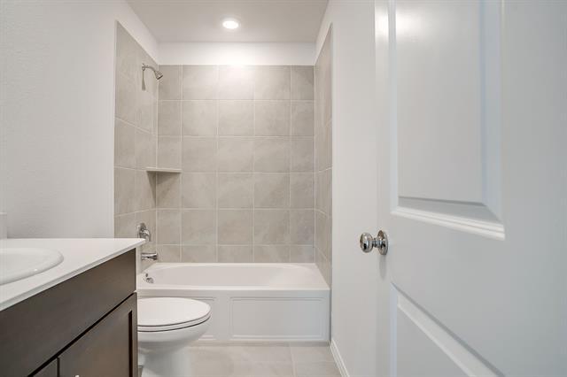 Building Photo - 3608 Kinglet Ct