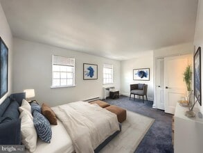 Building Photo - 1517 E Walnut Ln