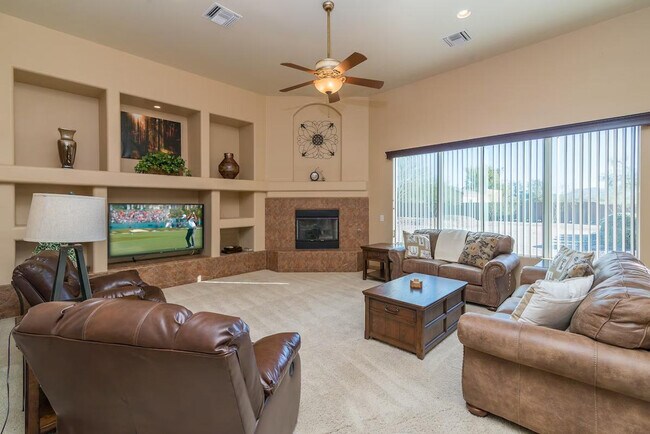 Building Photo - 37023 N 12th St