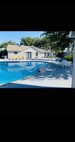 Building Photo - 1800 Preston On The Lake Blvd