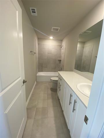 Building Photo - 2129 Mustang Wy