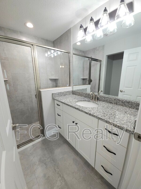 Building Photo - 7851 N Jamaica Dr