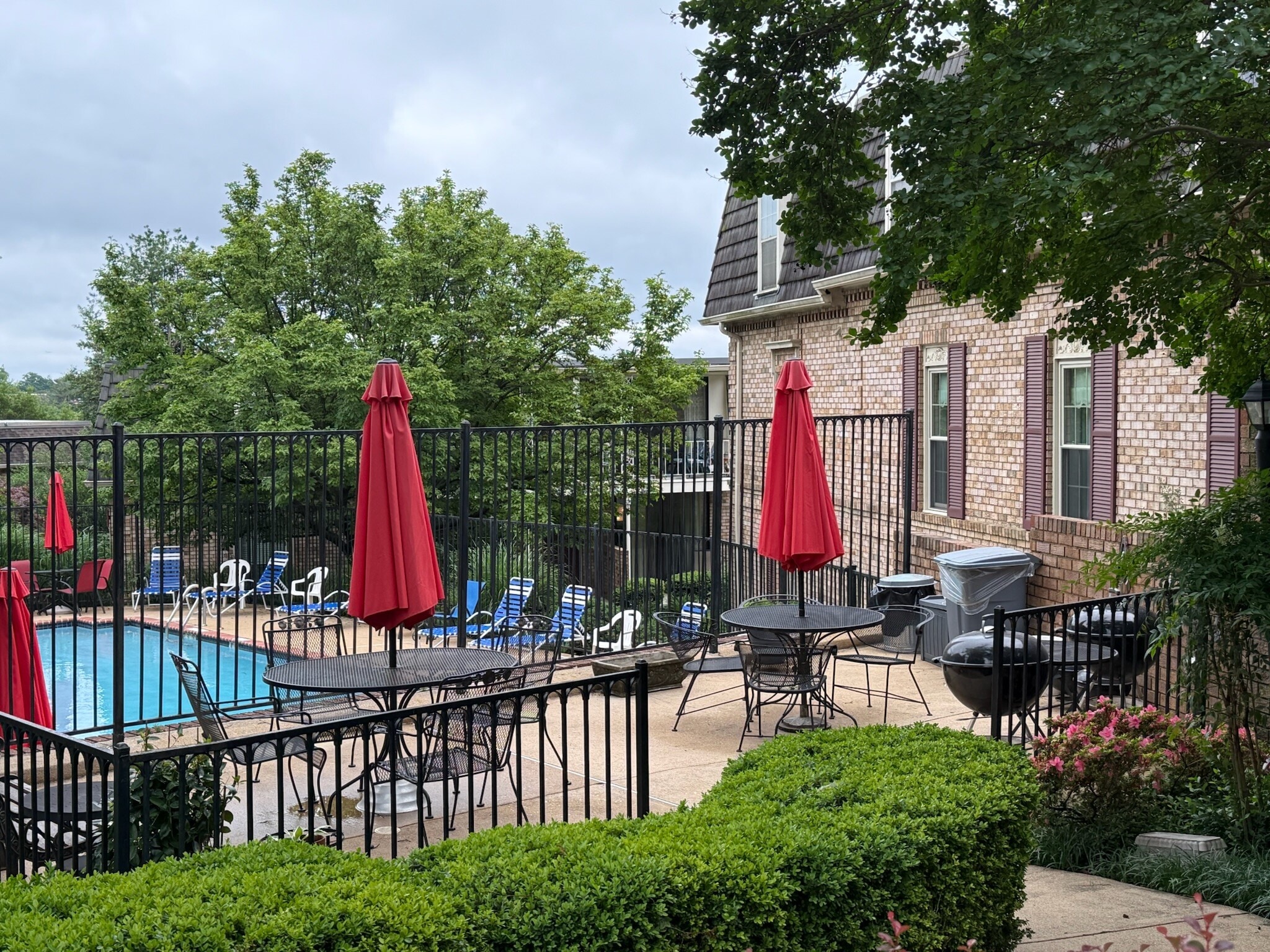 Grilling Area - 3121 Patrick Henry Dr