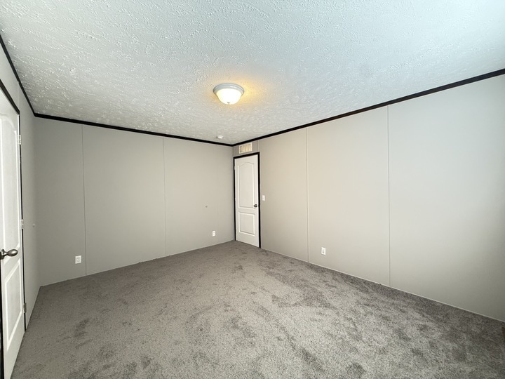 Building Photo - 10610 State Rte 762