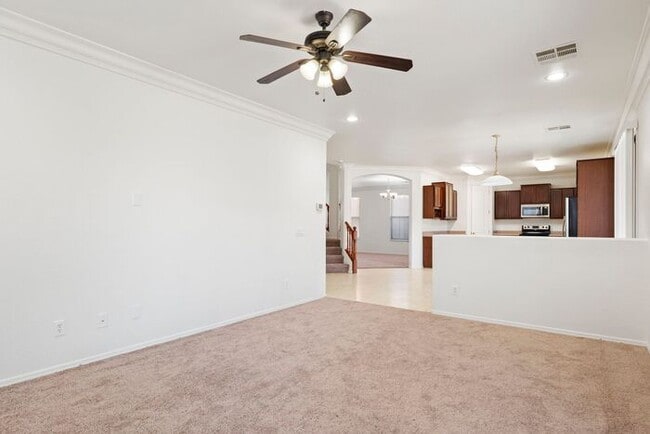 Building Photo - Stunning two-story in San Tan Valley