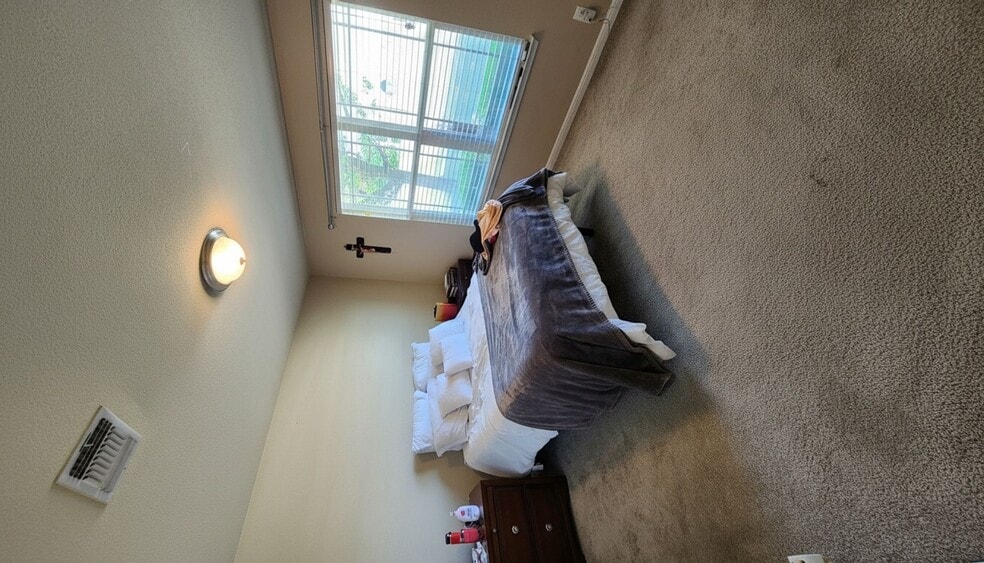 Building Photo - 103 Frio River Trail