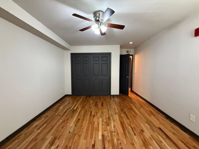 Building Photo - Renovated 1 Bedroom in South Nashville