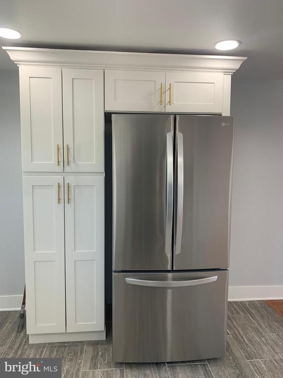 Building Photo - 3711 Richmond St