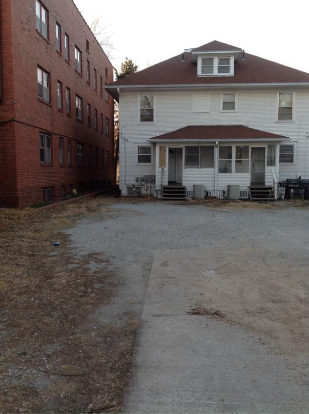 Building Photo - 1409 E St