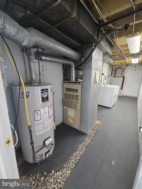 Building Photo - 6504 BRADFORD Ter