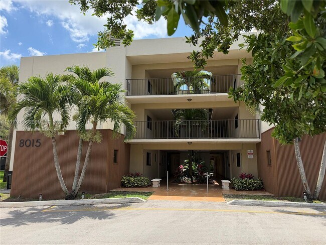 Building Photo - 8015 SW 107th Ave