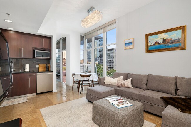 Building Photo - Little Italy Fully Furnished 1 Bedroom! Av...