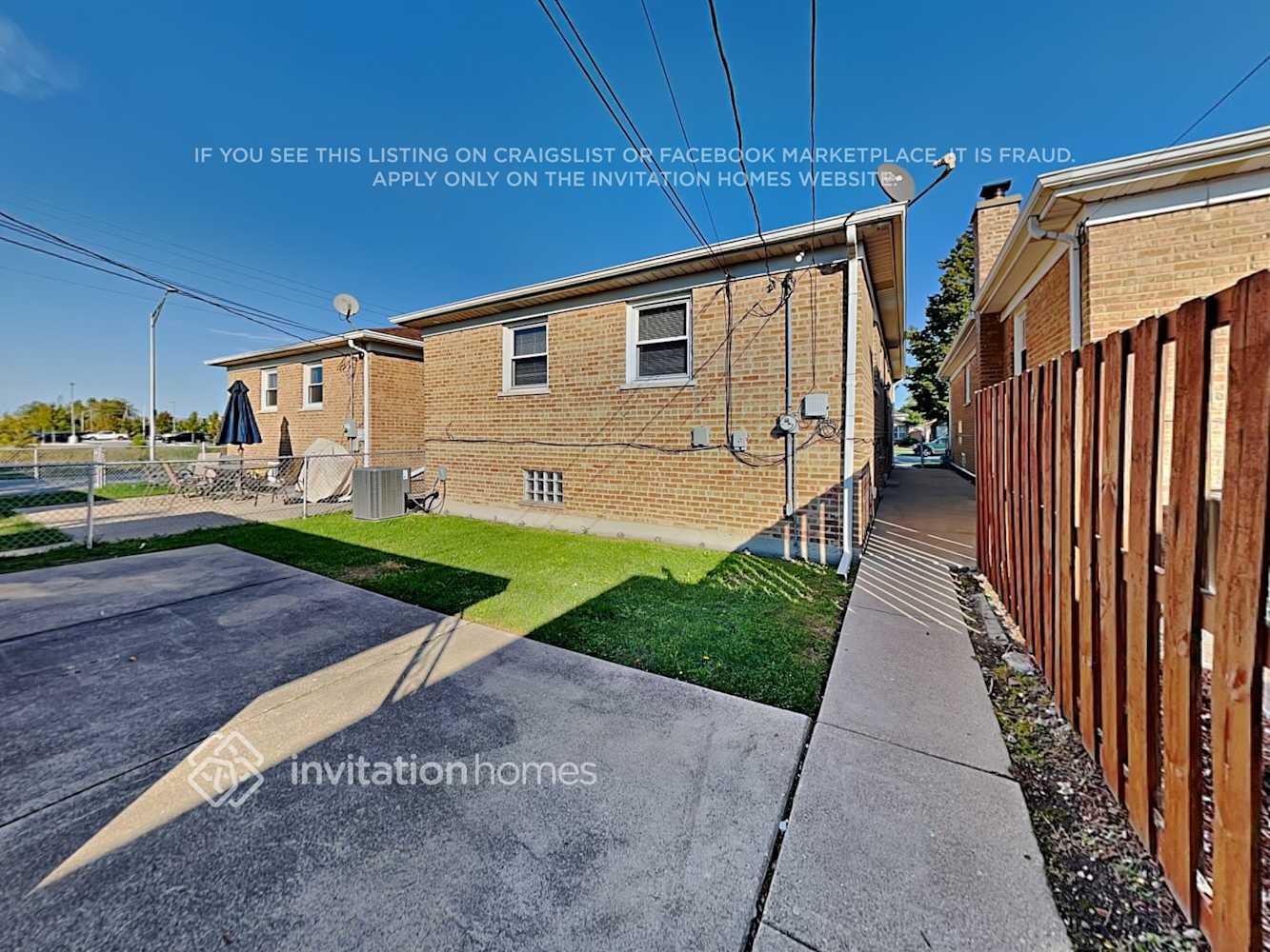 Building Photo - 7702 Long Ave